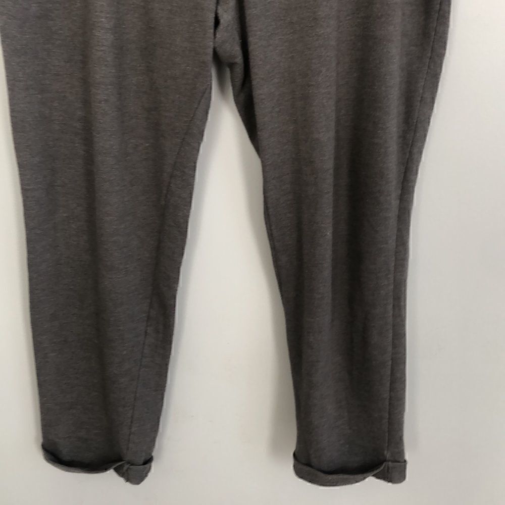 Comfy cozy Women’s size XL heathered gray Sweat pants - Picture 3 of 11